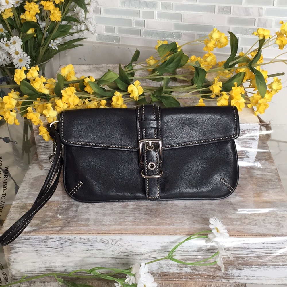 Pristine condition Coach black leather wristlet